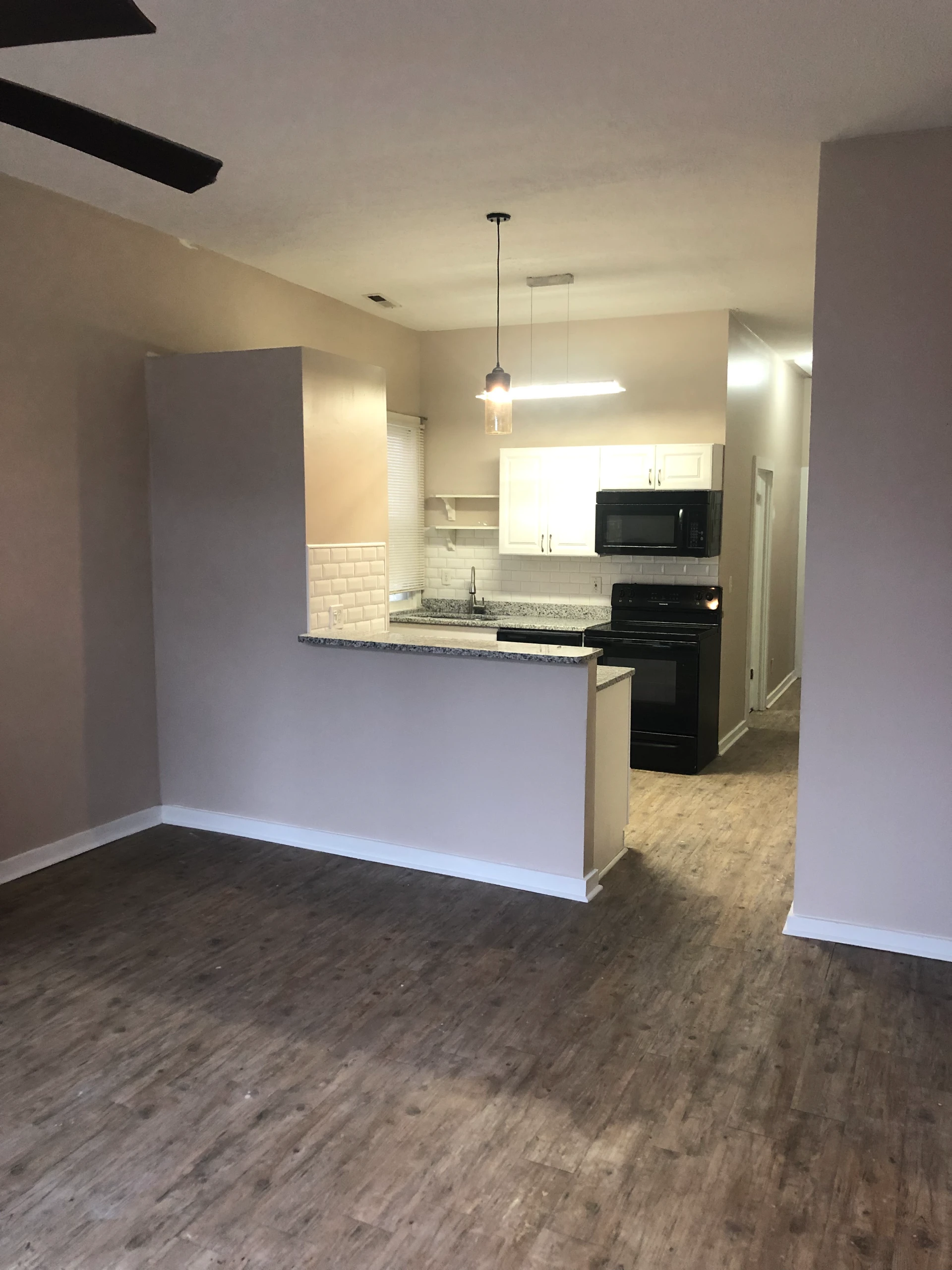 503 E. Ormsby, Unit 1