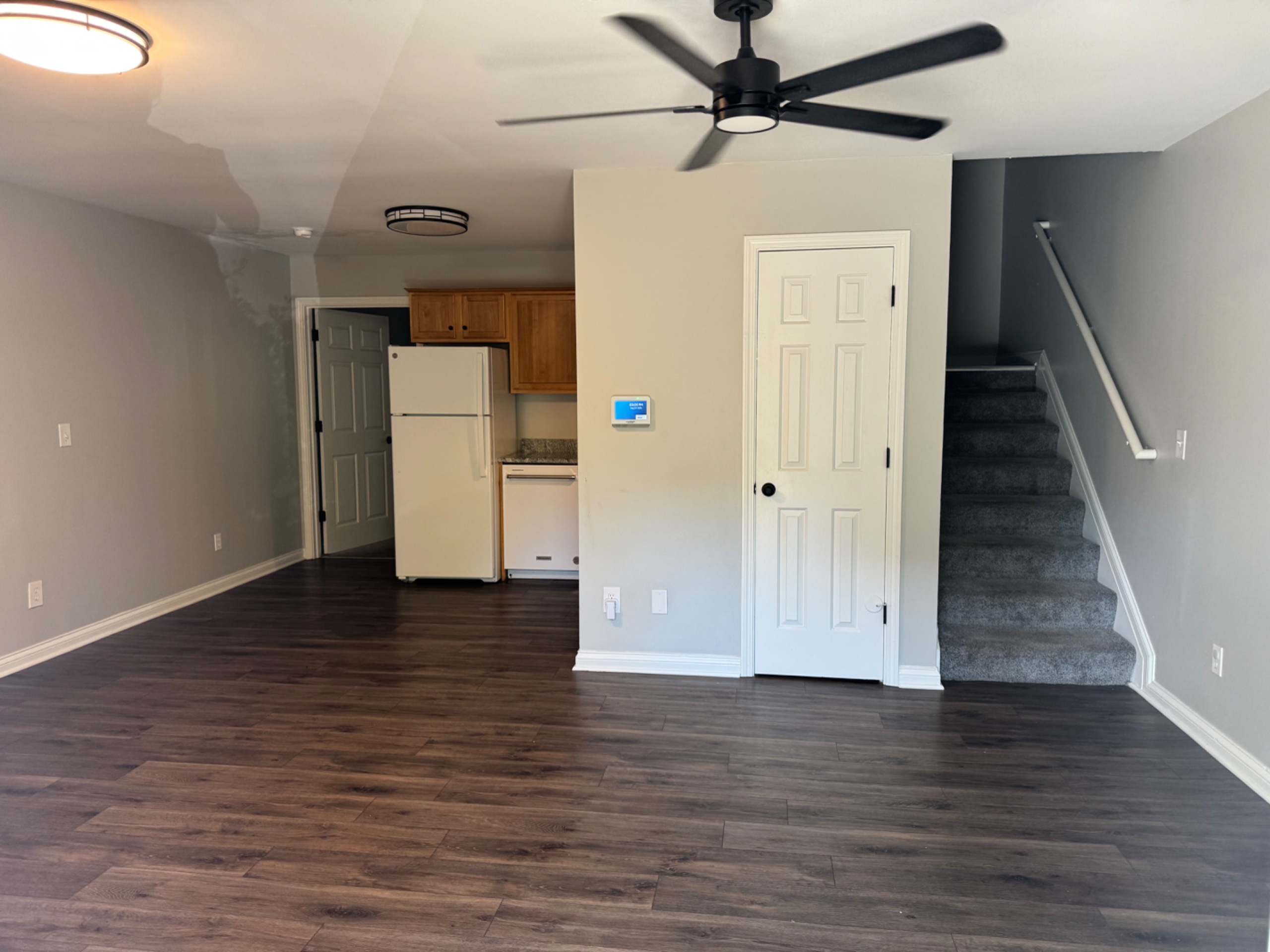 1233 CYPRESS ST UNIT B